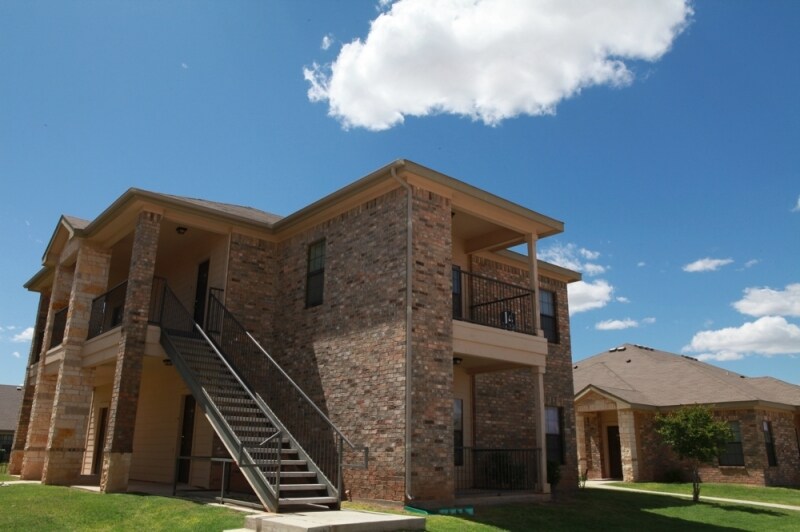 Sterling Springs Villas 1701 N Fairgrounds Rd Midland TX 79706 Apartment Finder