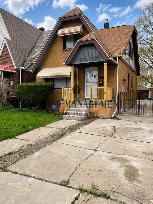 Building Photo - 3040 Kendall St