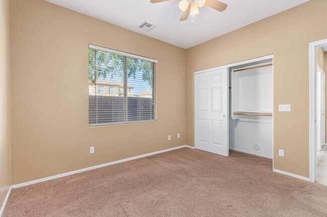 Building Photo - Must See 4 Bedroom Home near San Tan Mall