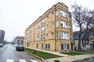 Building Photo - 1115 S Karlov Ave