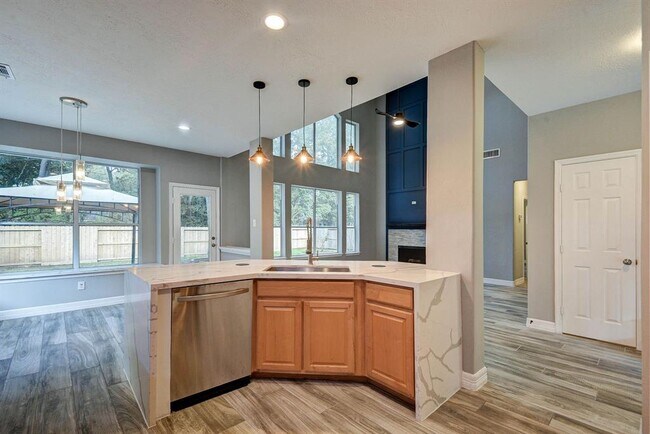Building Photo - 182 N Millport Cir