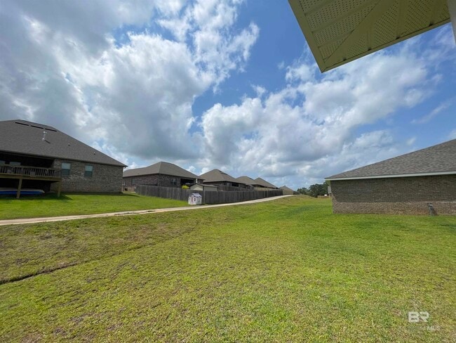 Building Photo - 21719 Sutherland Cir