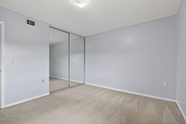 Building Photo - 3507 Village Blvd