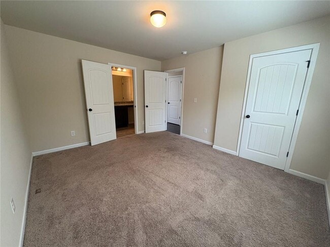 Building Photo - 4187 Water Mill Dr