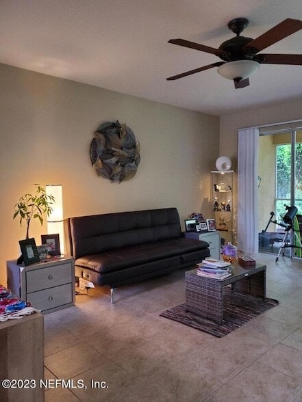 Building Photo - 14086 Mahogany Ave