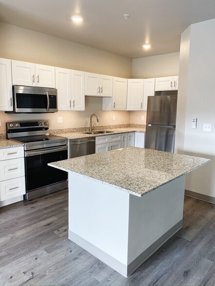 Building Photo - Aster Village