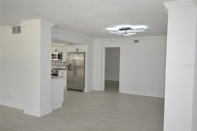Building Photo - 1651 Sand Key Estates Ct
