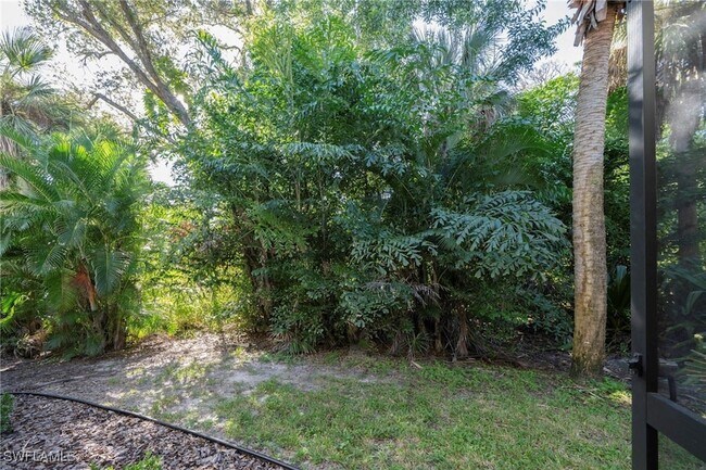 Building Photo - 17456 Woodland Trace Dr