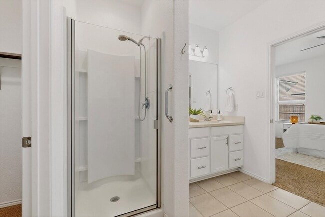 Building Photo - 6212 Topsail Dr