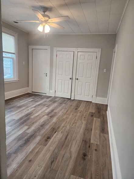 Building Photo - 235 5th Ave