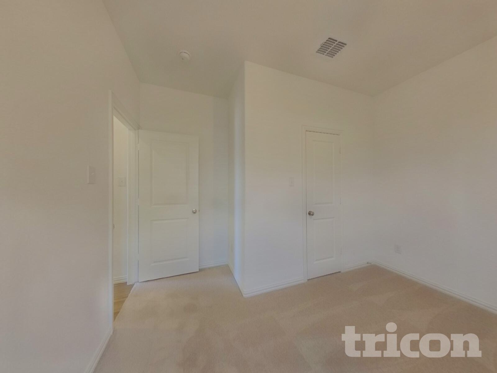 Building Photo - 509 Macdonald Wy