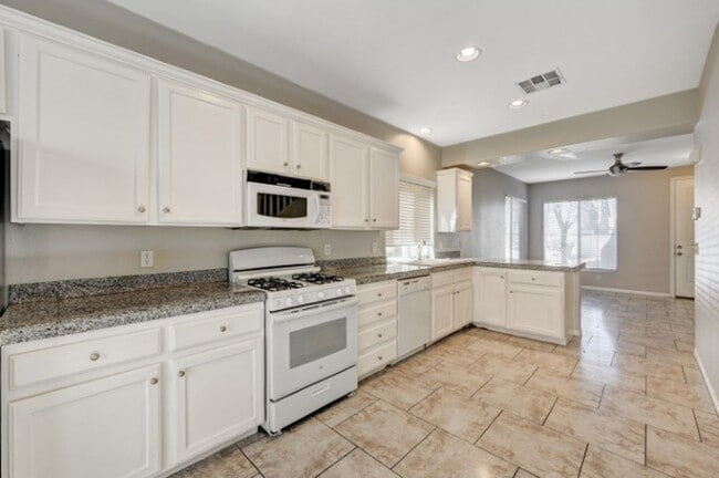 Building Photo - Charming 3-Bedroom, 2-Story Home in the Heart of Silverado Ranch!