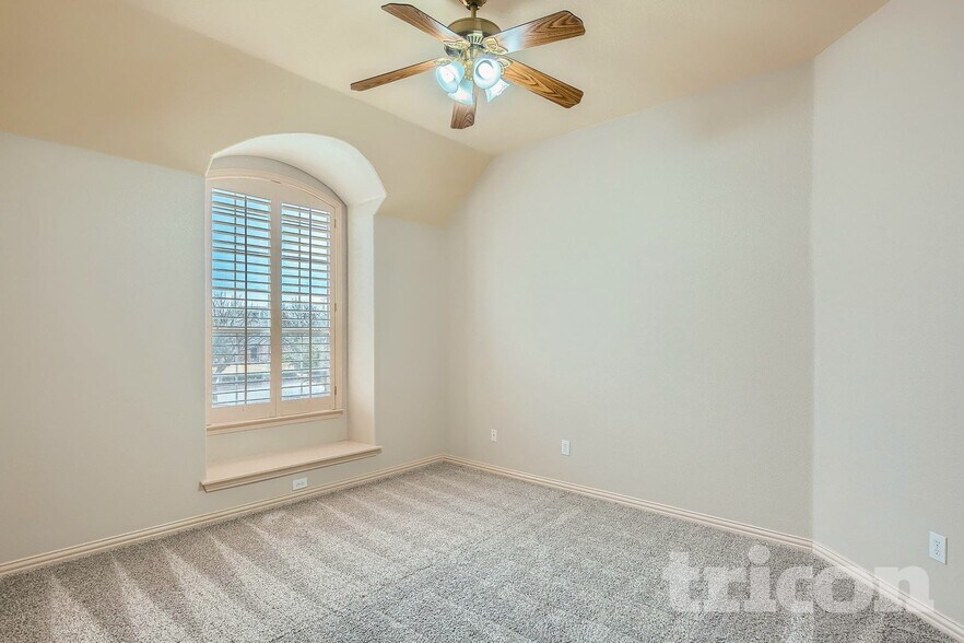 Building Photo - 10601 Waterview Pkwy