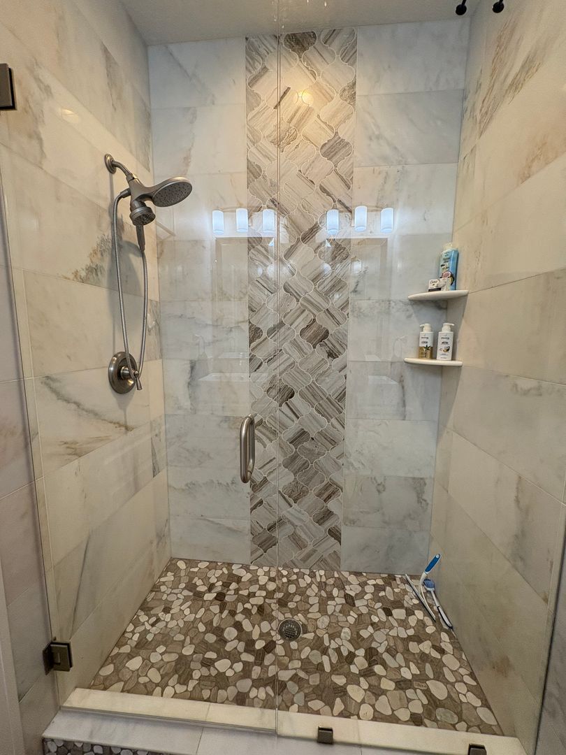 Building Photo - Make every day feel like a getaway in The Towns at Lakeside Plantation!