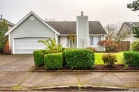 Building Photo - Rambler 3 Bedroom 2 Bath Fenced Yard - Orting
