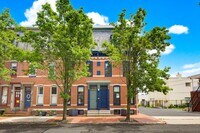 Building Photo - 107 Calder St