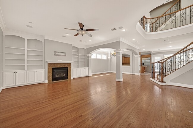 Building Photo - 5319 Fayette St