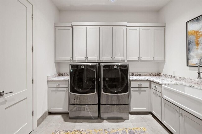 Building Photo - 1909 Knights Chance Ln