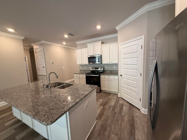 Building Photo - 491 Lightning Bug Ln