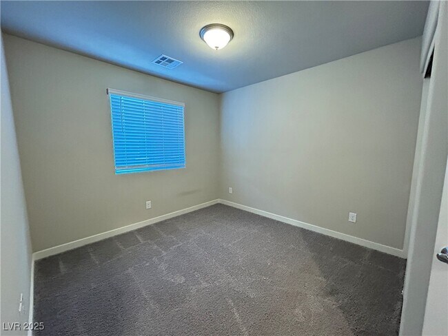 Building Photo - 10228 Crimson Mdw Ave