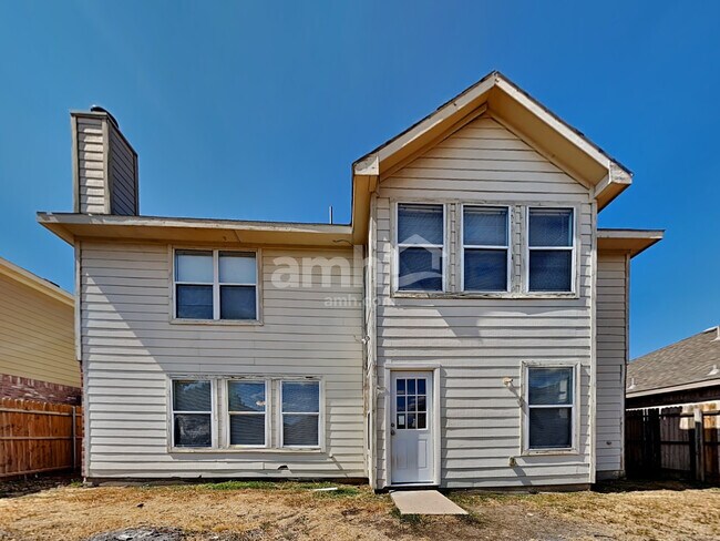 Building Photo - 4809 Palm Ridge Dr