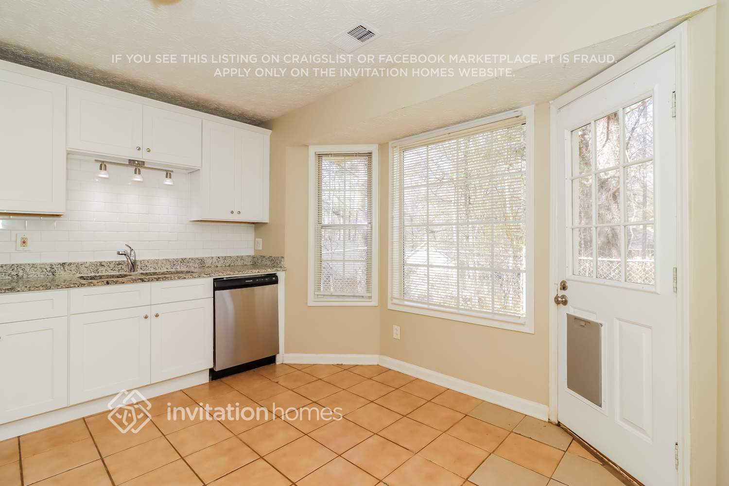 Building Photo - 4376 Mitchell Hill Dr