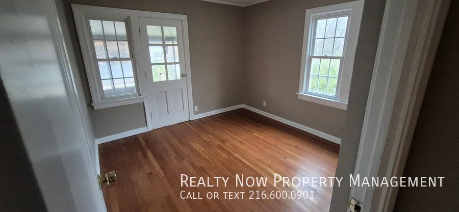 Building Photo - 3634 Glencairn Rd