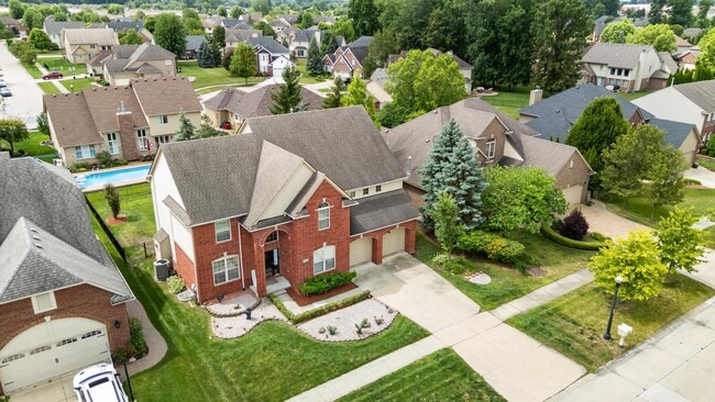 Building Photo - 21724 Summerfield Dr