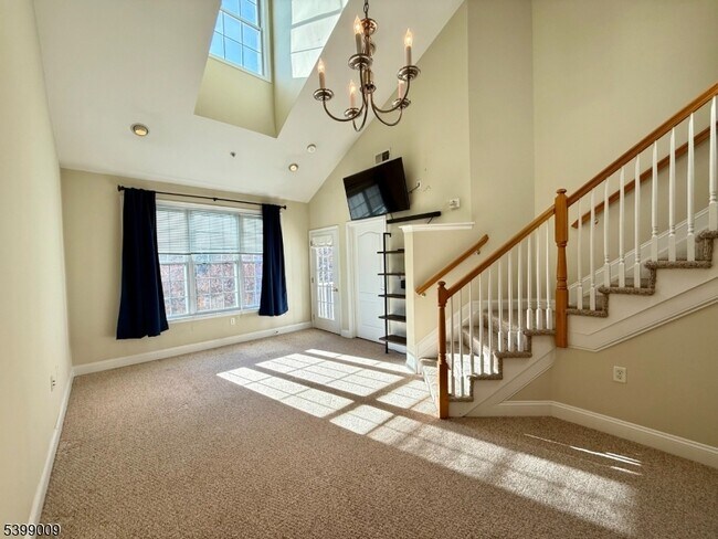 Building Photo - 6402 Brookhaven Court