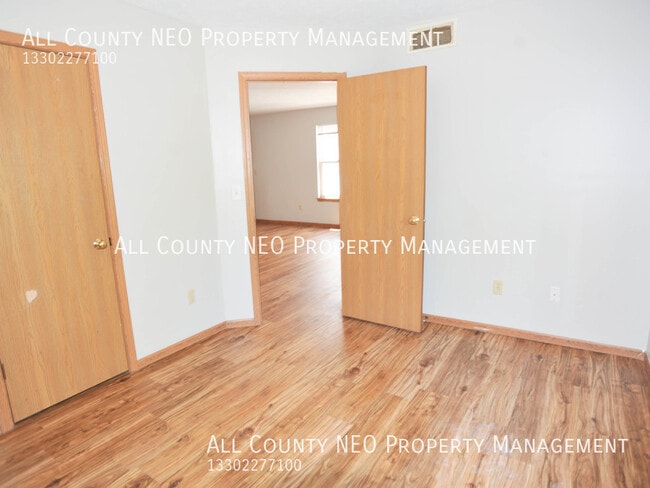 Building Photo - 1641 Coventry Rd