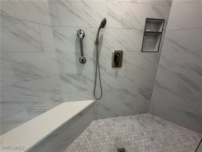 Building Photo - 5950 Almaden Dr