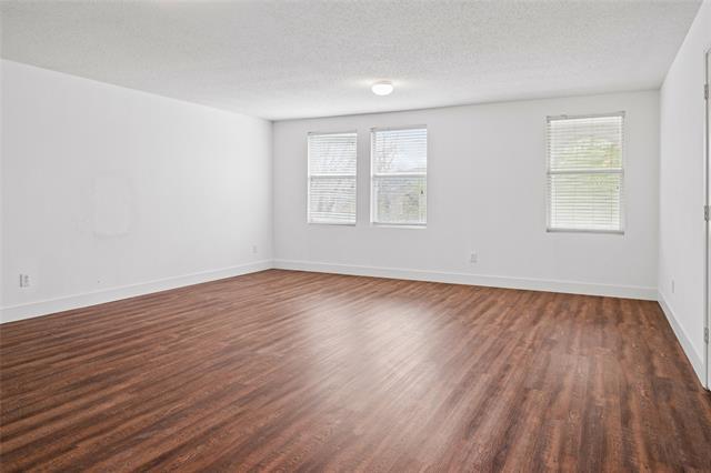 Building Photo - 5404 Pandale Valley Dr