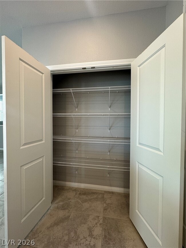 Building Photo - 7490 Lush Oasis Ave.