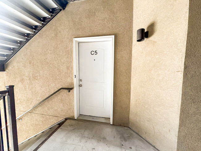 Building Photo - 248 S 550 W