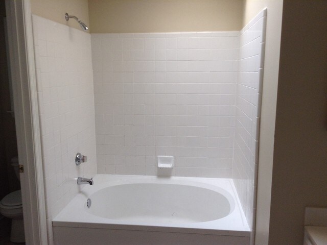 Building Photo - 5419 Bradburn Dr