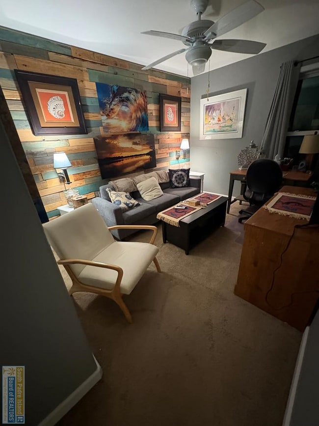 Building Photo - 123 Las Joyas Blvd