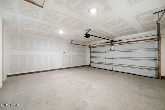 Building Photo - 7337 Morningside Dr