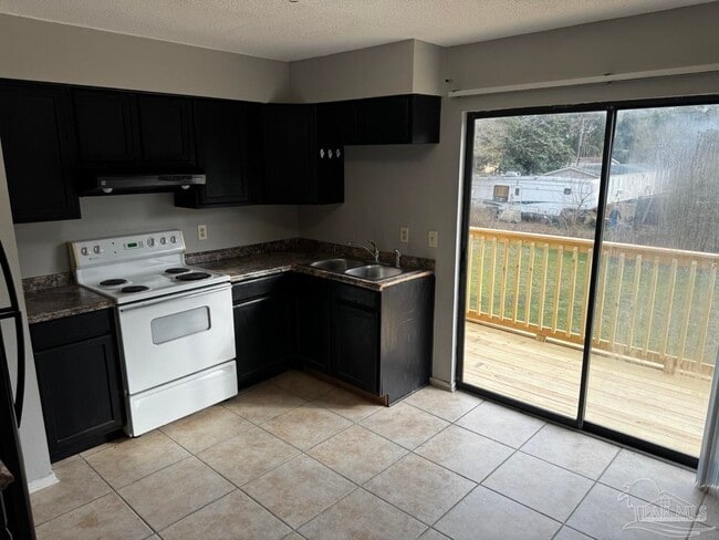 Building Photo - 711 Tumbleweed Trail