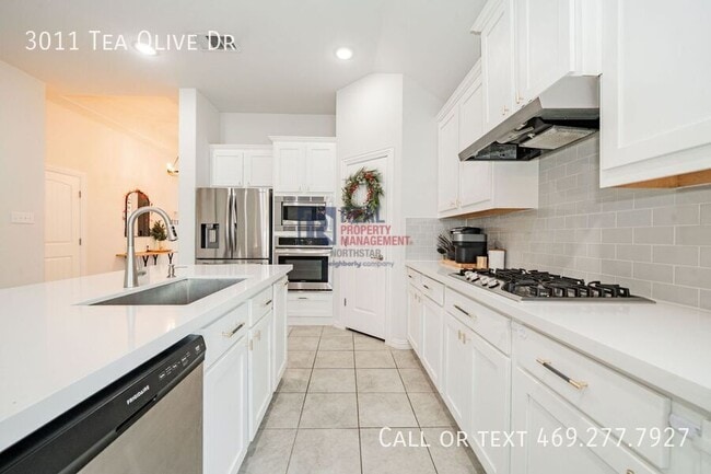 Building Photo - 3011 Tea Olive Dr