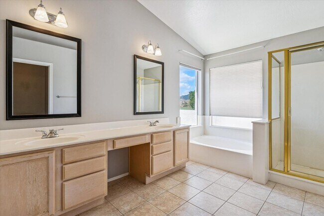 Building Photo - 16666 S 21st St