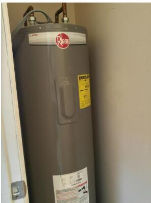 Building Photo - 1331 SW Bellevue Ave