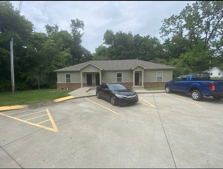 Welcome home! - 798 Martin St