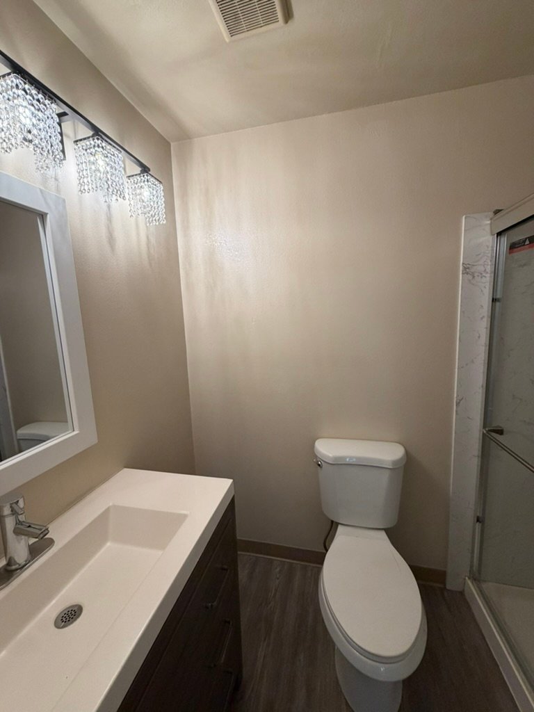 Building Photo - 320 Franciscan Ct