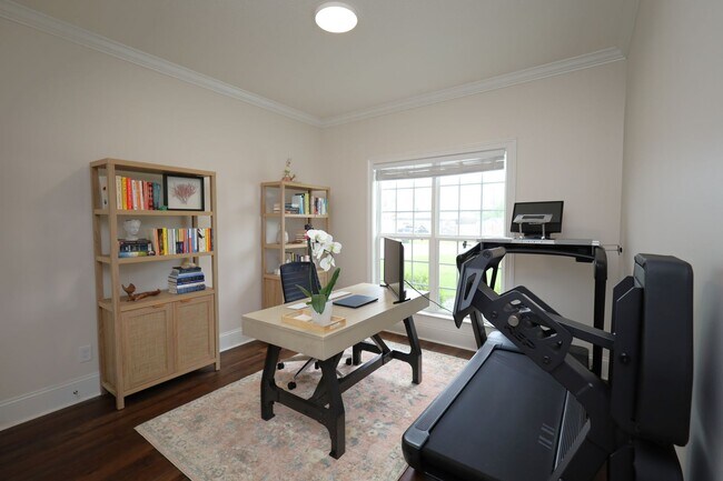 Building Photo - 4025 Gramercy Dr