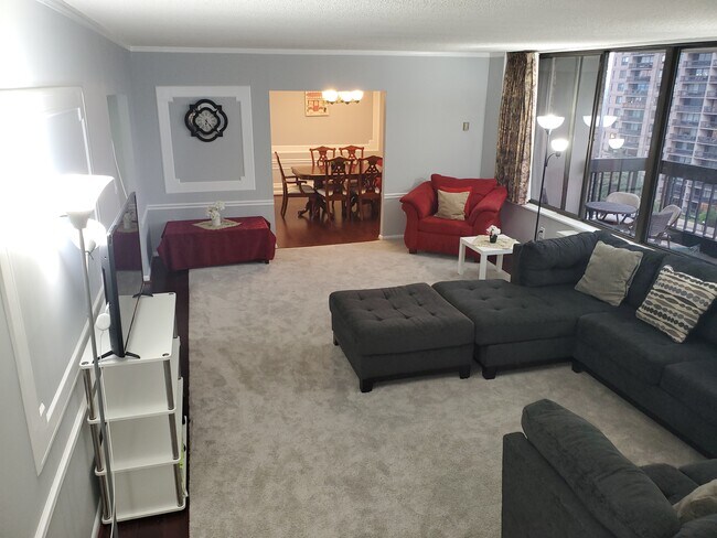 Building Photo - 3701 S George Mason Dr