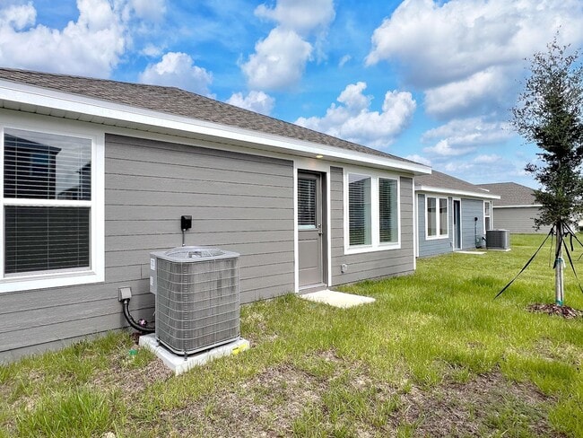 Building Photo - 3443 Rover Rd