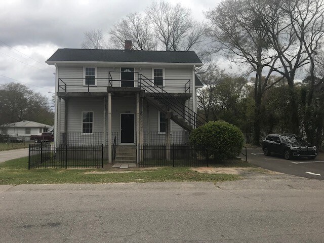 Quadplex - 774 Shull St