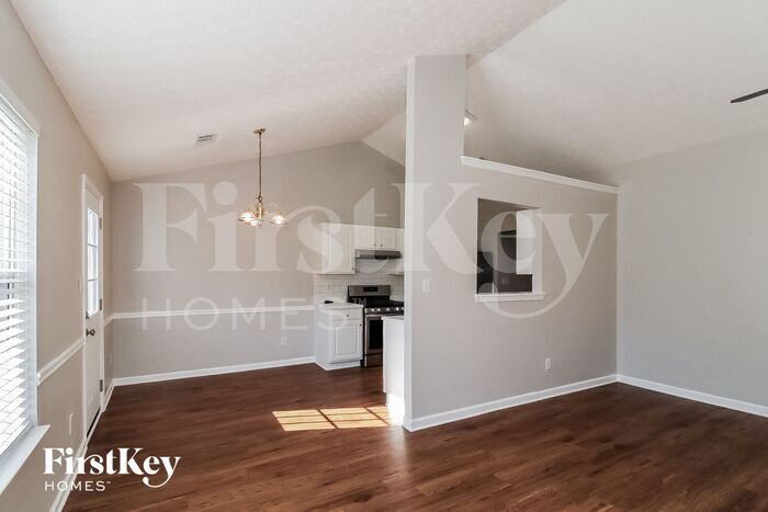 Building Photo - 569 Kirtley Ct