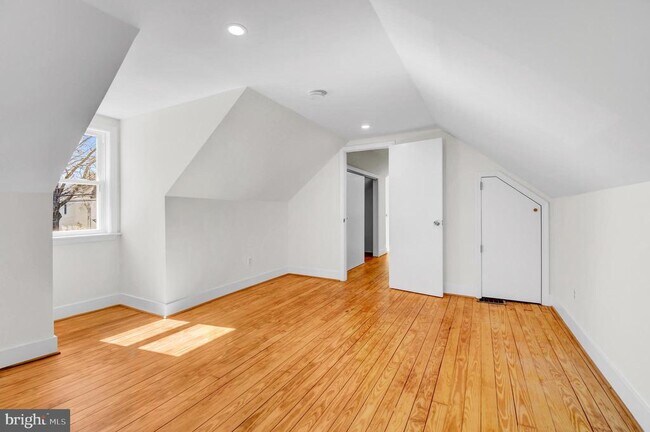 Building Photo - 5713 5th St S