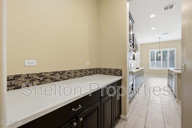 Building Photo - 20441 W Hamilton St